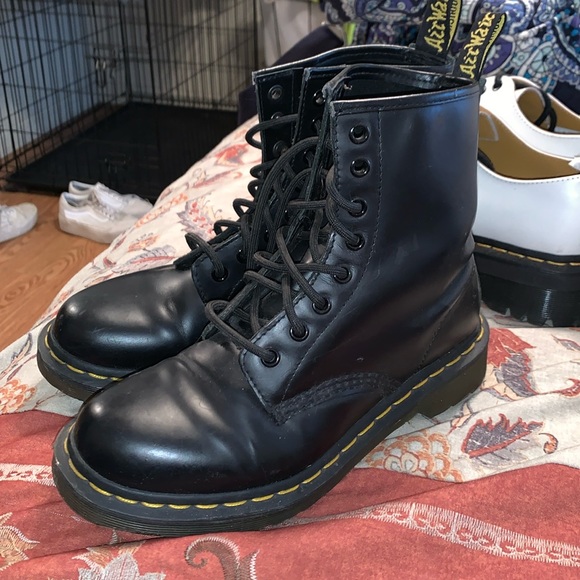 Matte black Doc Martens - Picture 1 of 3